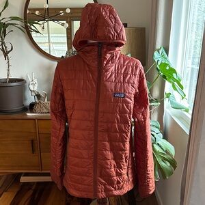 NWOT Patagonia Women's Nano Puff Jacket - Brick Red